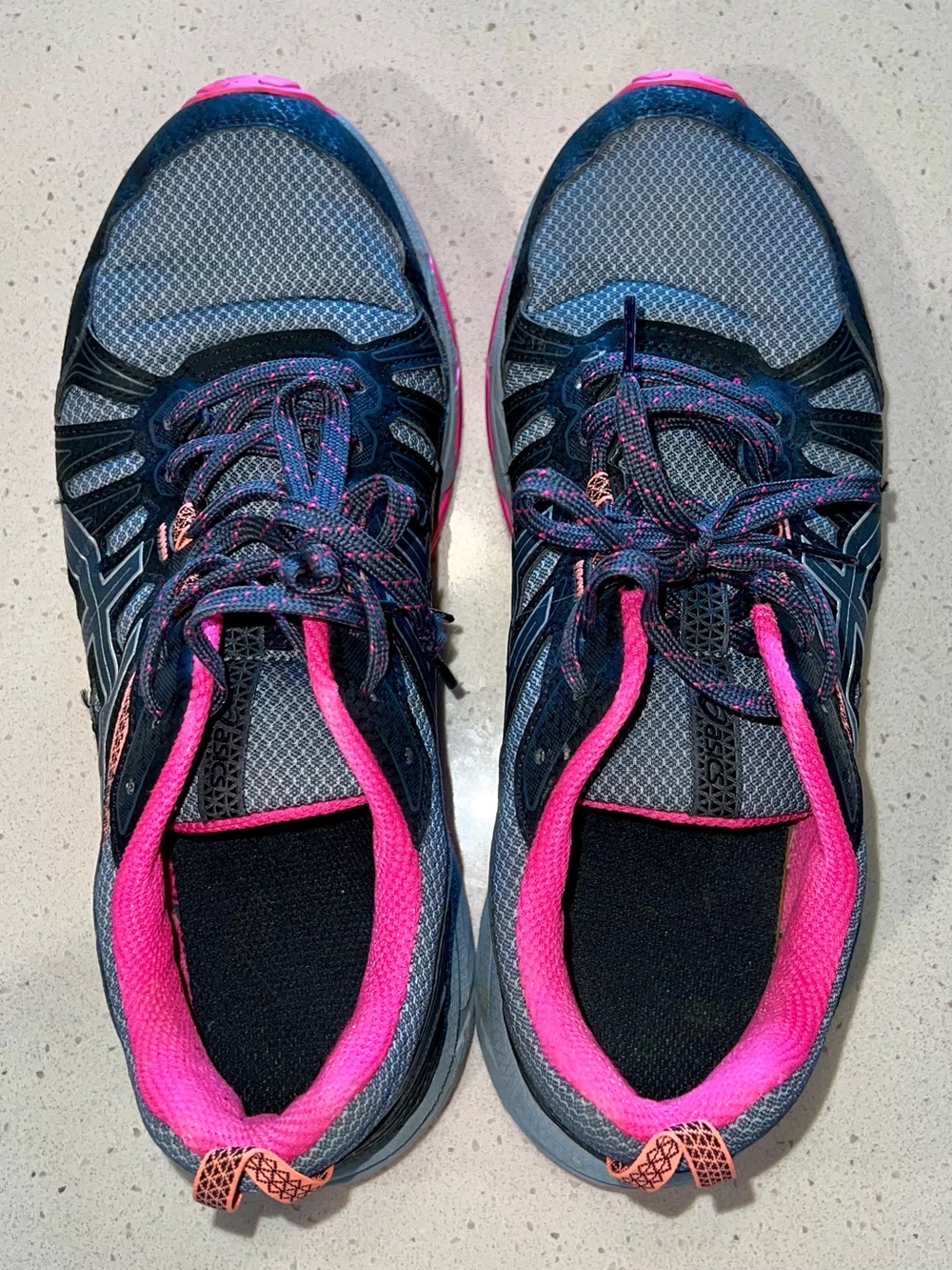 ASICS Women's Size 9 Gray, Black & Pink Athletic Shoes - Picture 5 of 8